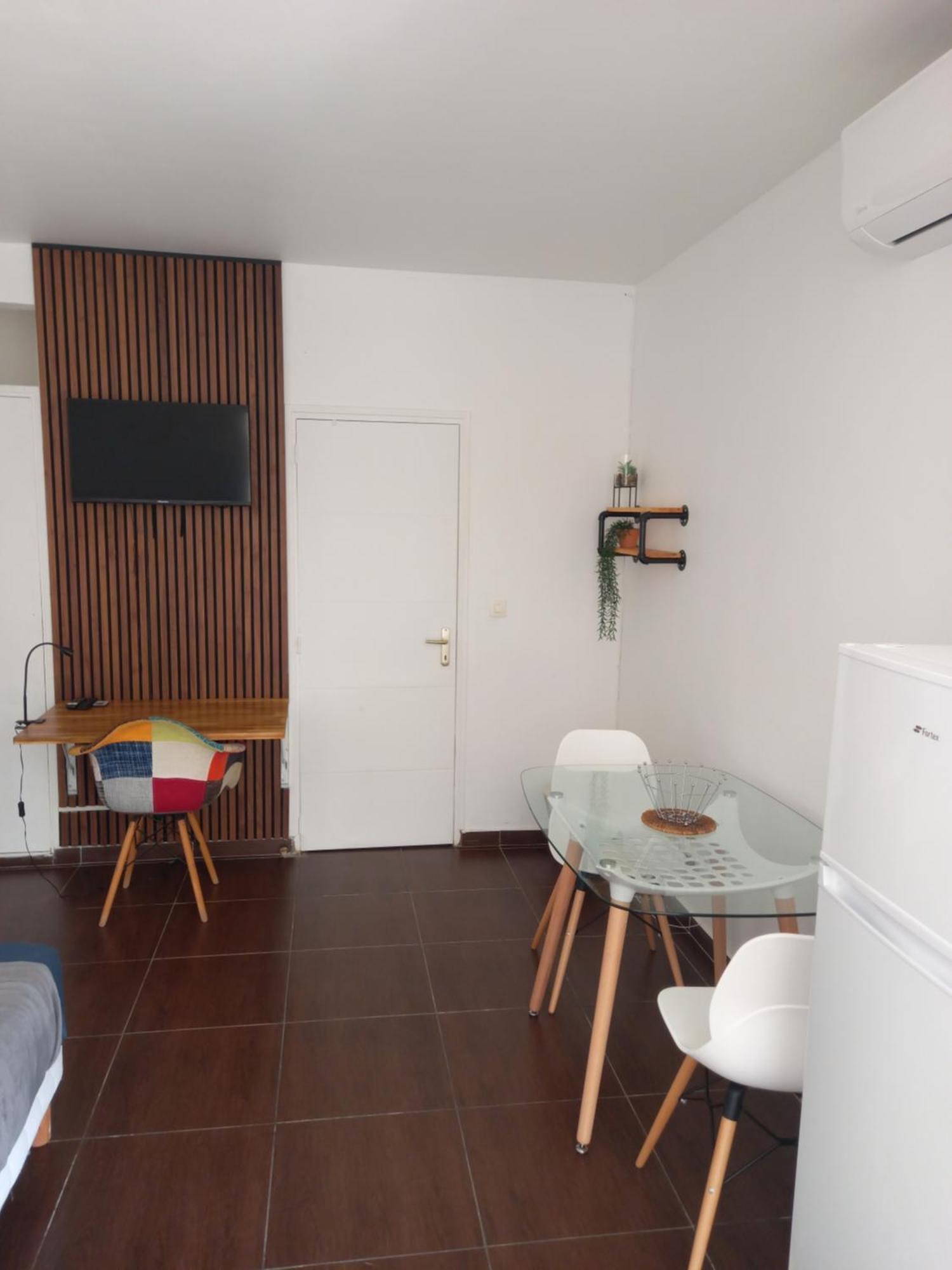 Le Studio Oncle Sam - Acces Piscine Et Plage Le Gosier  Buitenkant foto