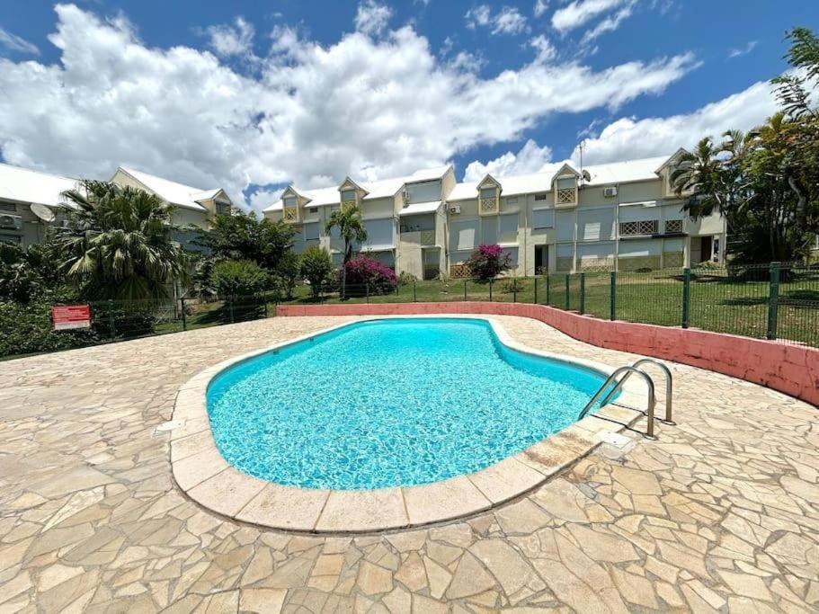 Le Studio Oncle Sam - Acces Piscine Et Plage Le Gosier  Buitenkant foto