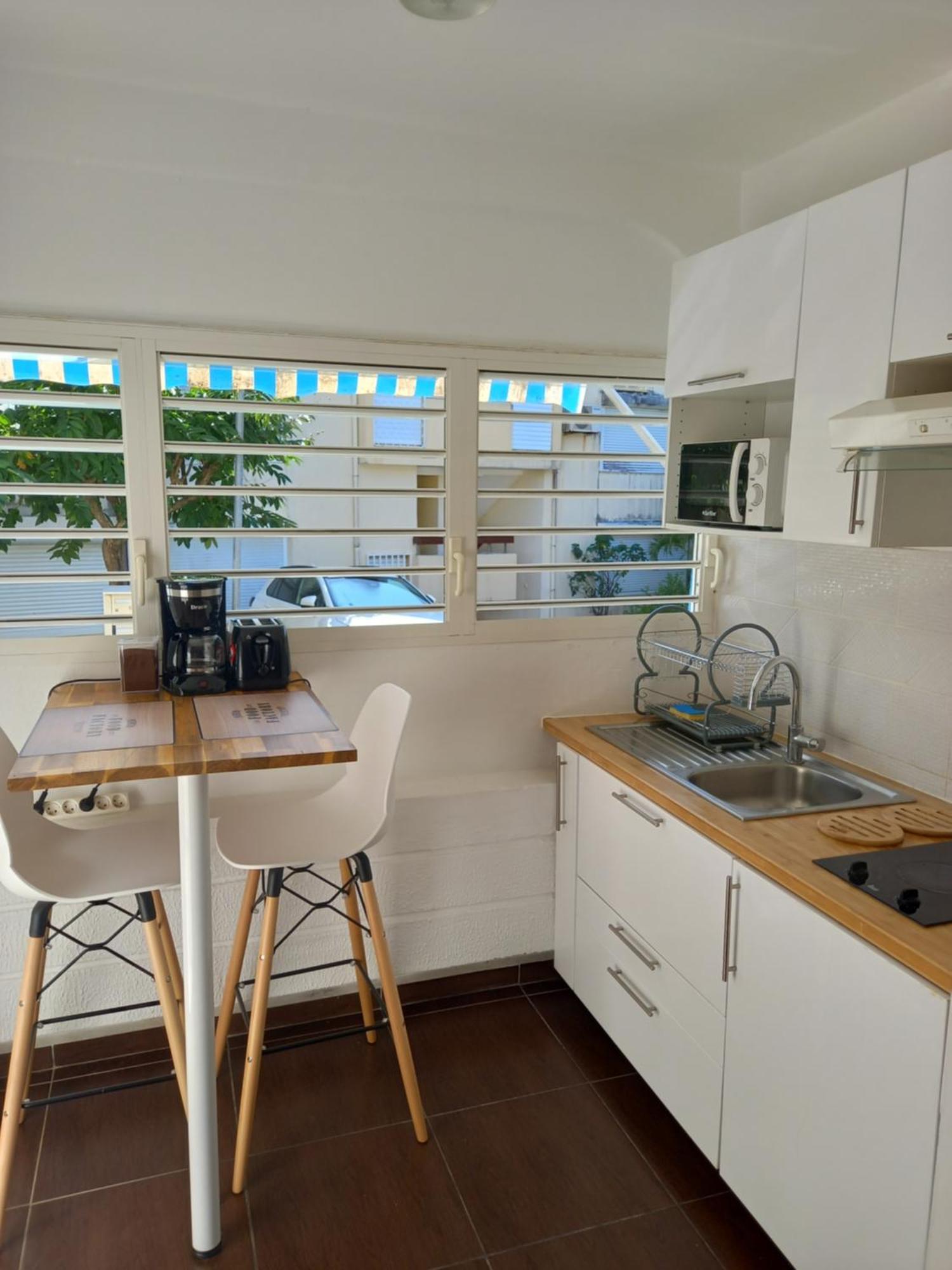 Le Studio Oncle Sam - Acces Piscine Et Plage Le Gosier  Buitenkant foto
