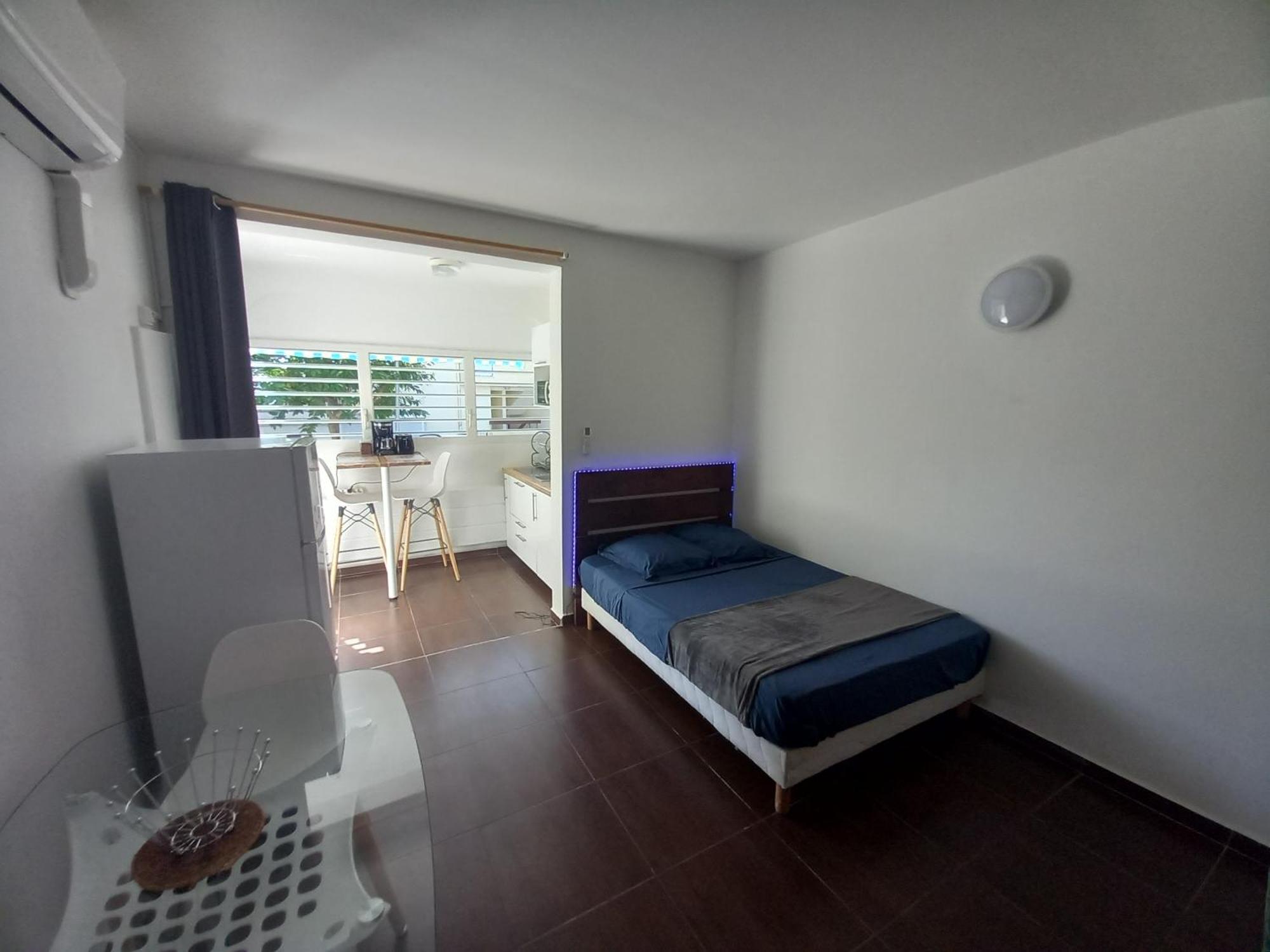 Le Studio Oncle Sam - Acces Piscine Et Plage Le Gosier  Buitenkant foto